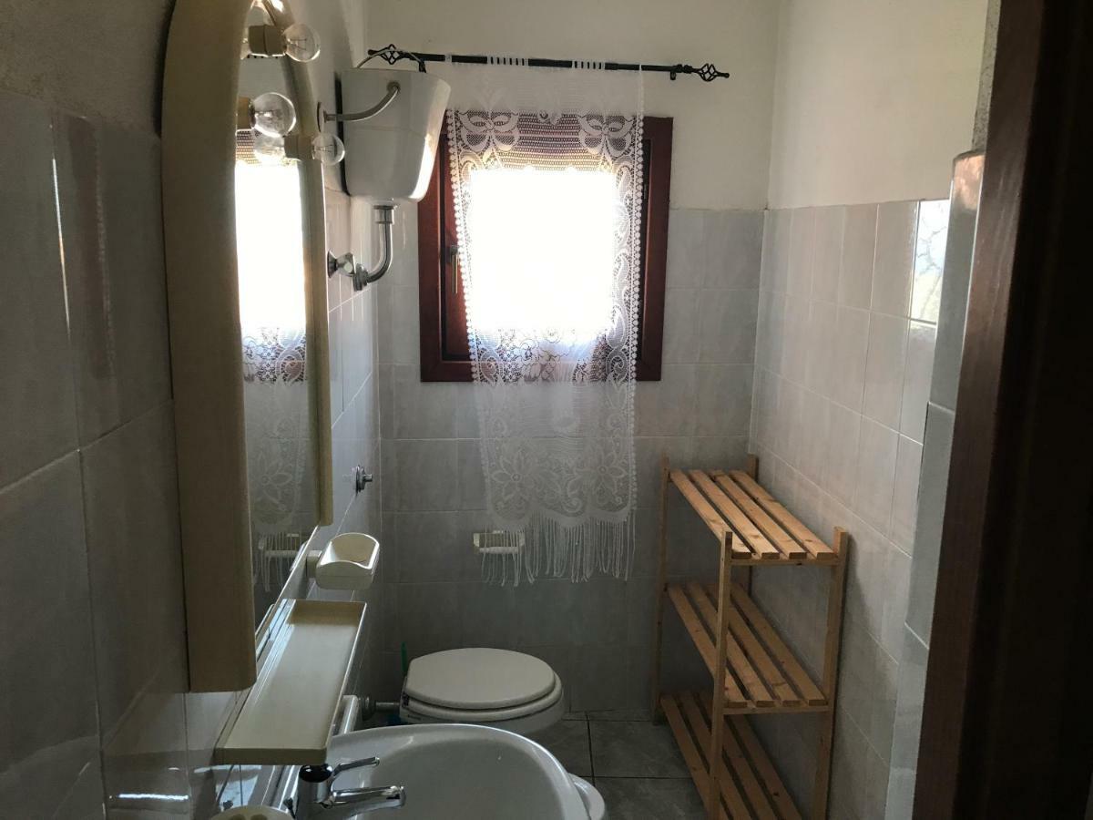 Case Vacanze Dany Budoni Exterior foto